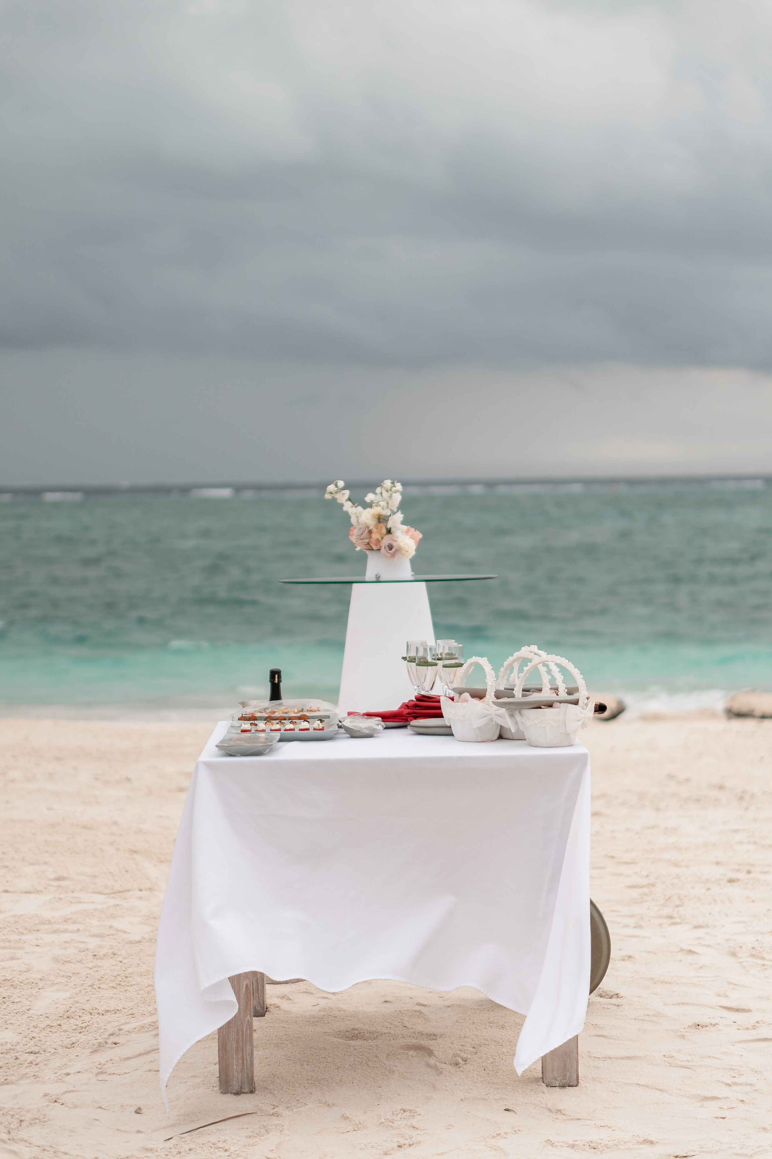Kate & Tom — Emerald Maldives — photo 8