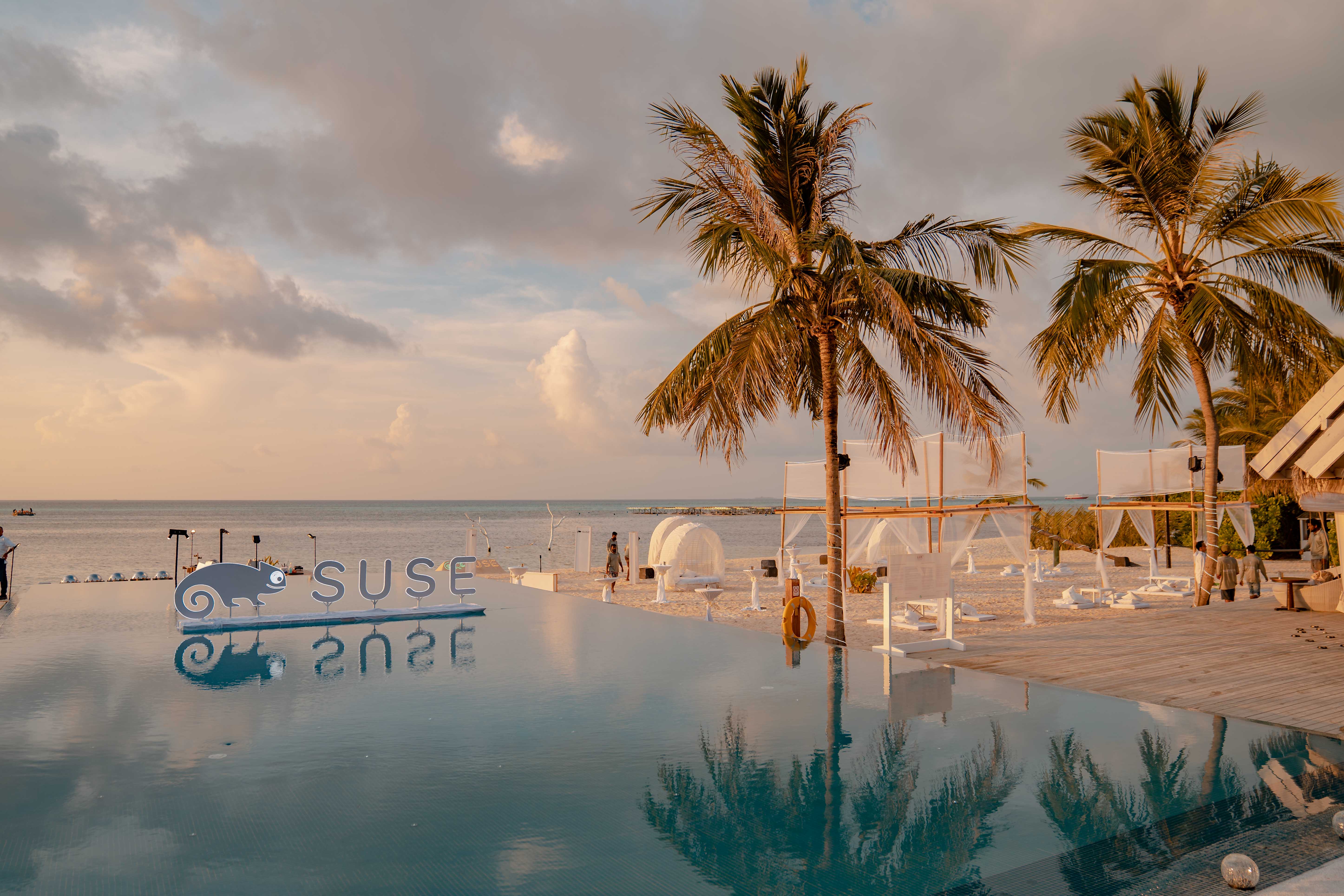 SUSE — LUX* South Ari Atoll — photo 10